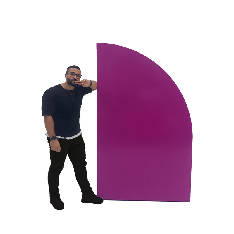 P-PZ102- PR 200cm high Type 2 fuschia wall panel with half curve
