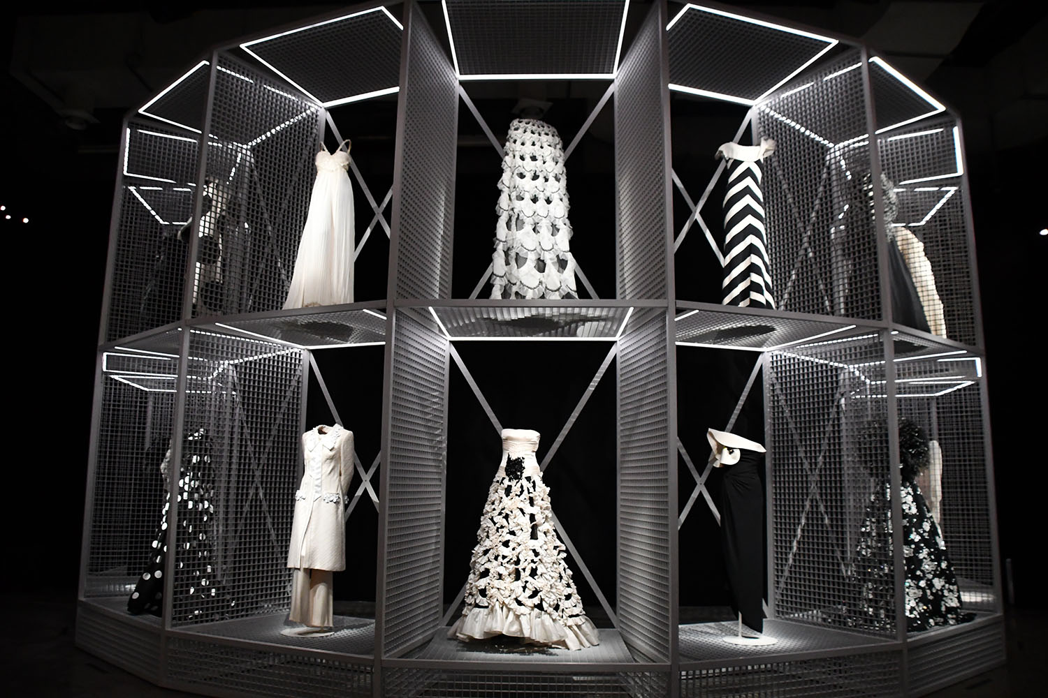 Evolution Prop Shop supported sculptural prop placement and on-site finishing for Forever Valentino.