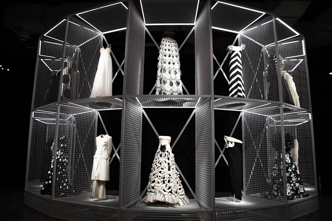 Evolution Prop Shop supported sculptural prop placement and on-site finishing for Forever Valentino.