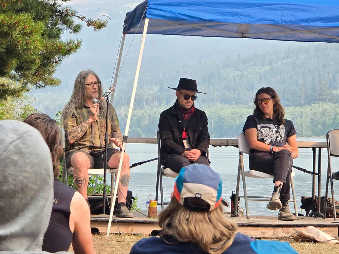 Mike Scheidt (Yob), Joe Strong-Truscelli (Wayfarer), and Gina Gleason (Baroness) on the 