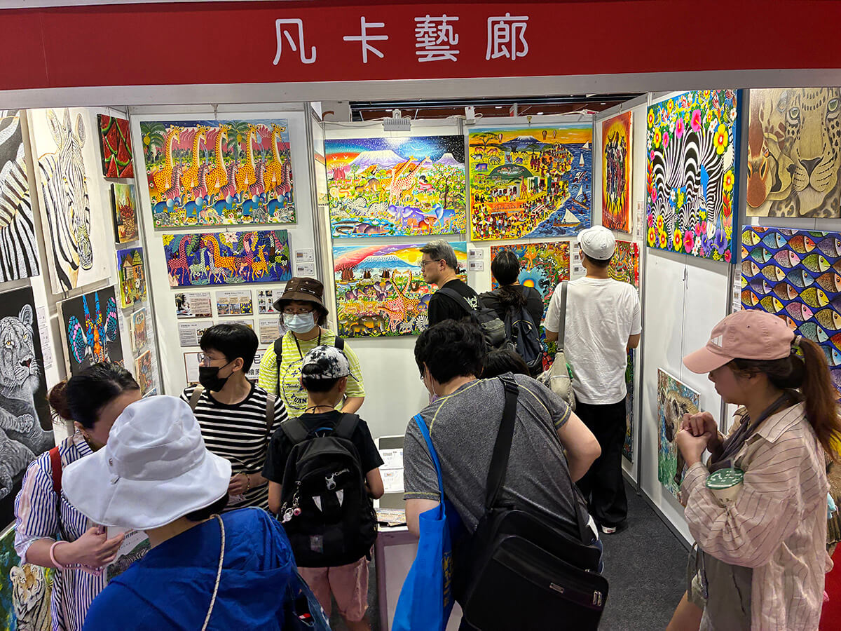 第一次參加藝博會心得：凡卡藝廊參展2026台灣藝術博覽會攤位實況
