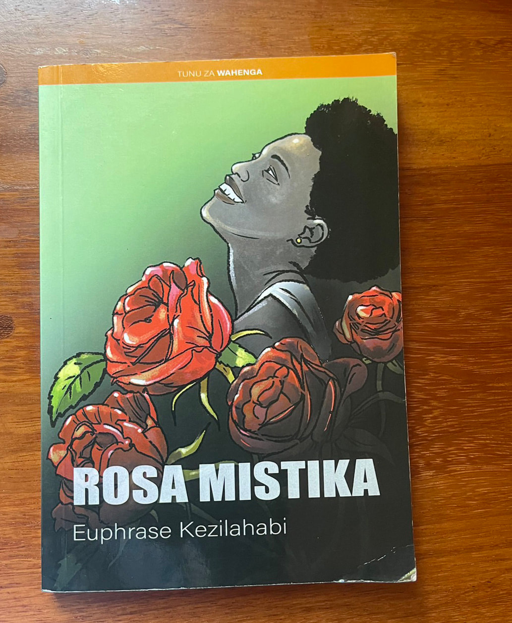 《Rosa Mistika》