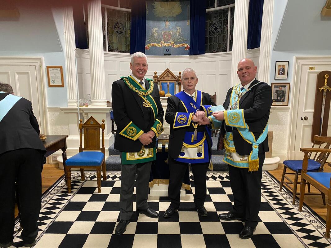 brother gary gibb being thanked by the pgm brother bill rocks and the rwm brother john niven for his LECTURE ON PROSTATE CANCER.