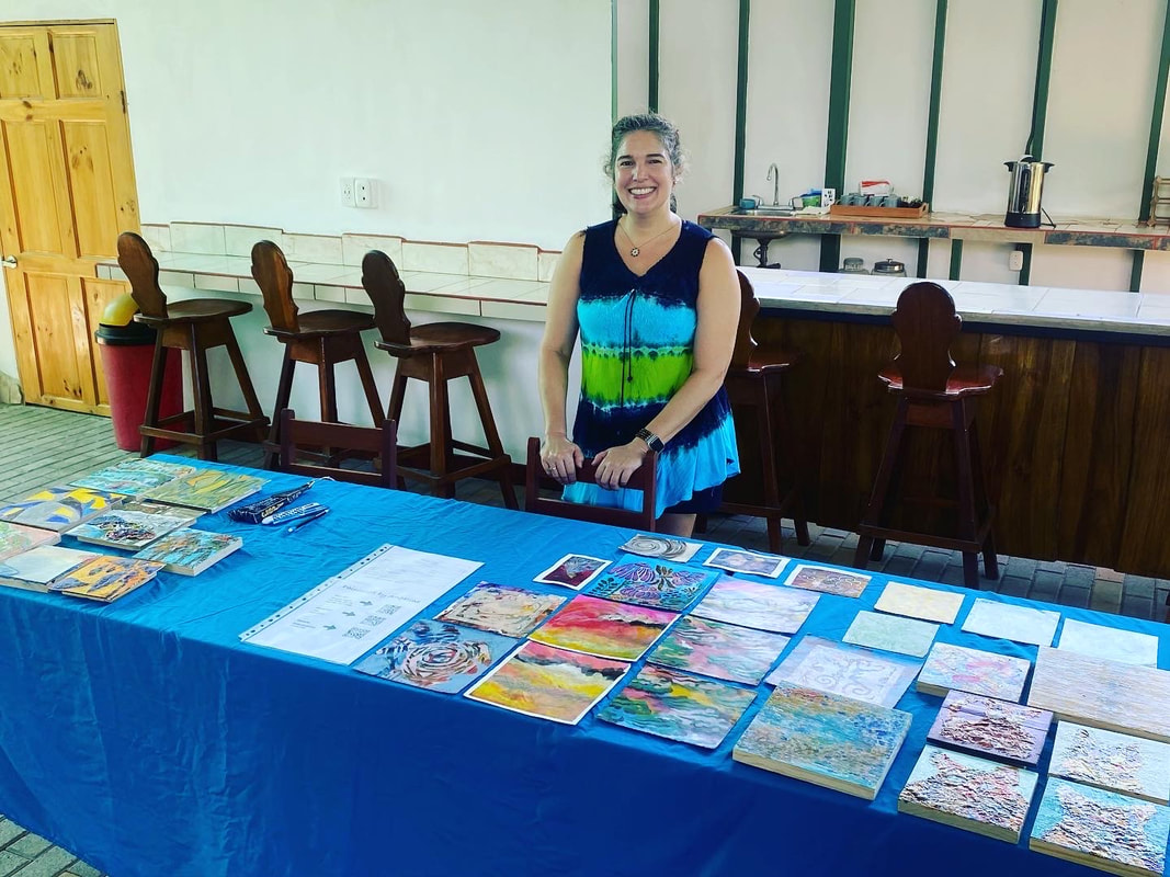 Angeline-Art-Table-Show-Uvita-Costa-Rica-December2021-DolceUvitatheSmallResort