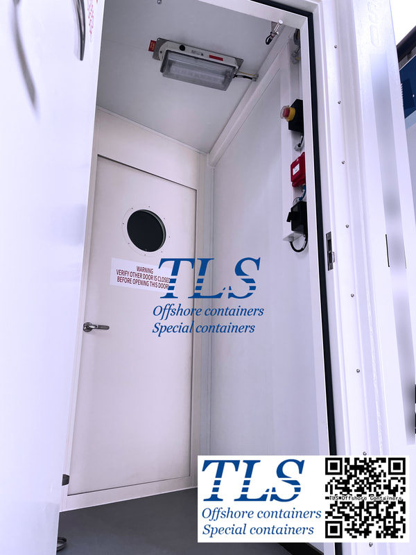 airlock room