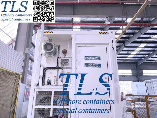 negative pressurized container