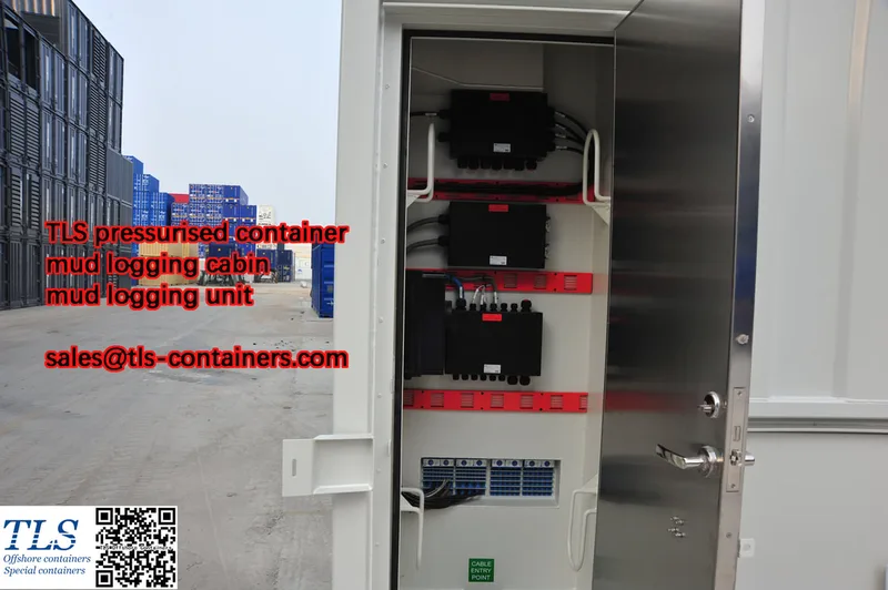 PRESSURISED ENCLOSURE