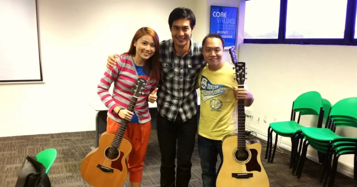與方展發 Pierre Png 一起為新劇角色做音樂準備