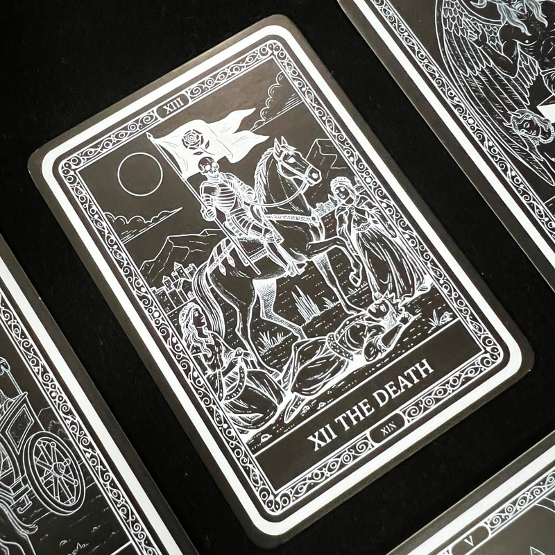 黑卡塔羅牌桌遊撲克遊戲卡牌彩色白墨印製