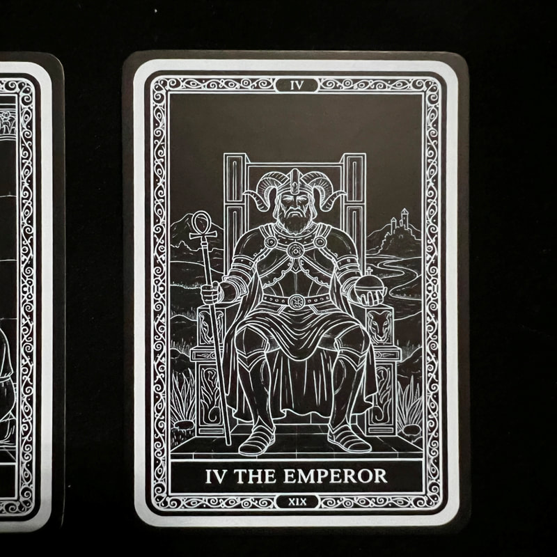 黑卡塔羅牌桌遊撲克遊戲卡牌彩色白墨印製