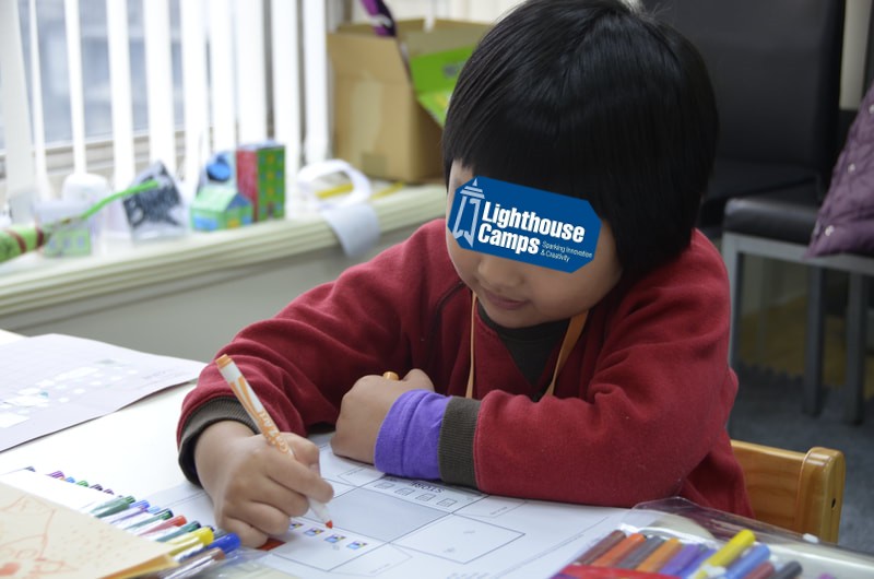 Junior Tech 1: introductory coding class for age 5-7, including Beebot, Scratch Jr., and Little Bits 給5-7歲幼童兒童的入門程式設計課程 