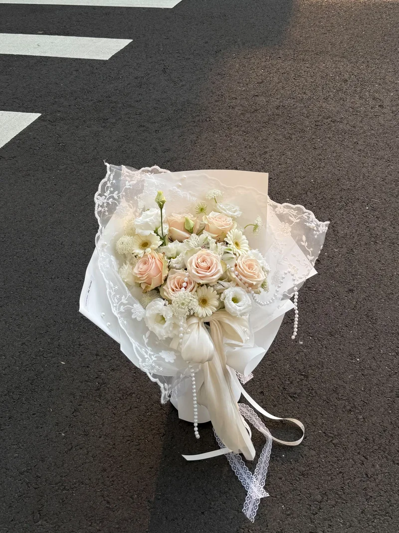 蕾絲情人鮮花