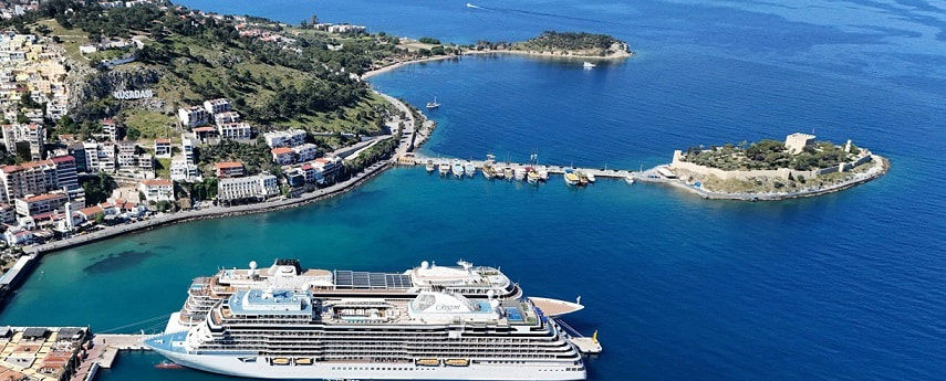 Pigeon Island in Kusadasi