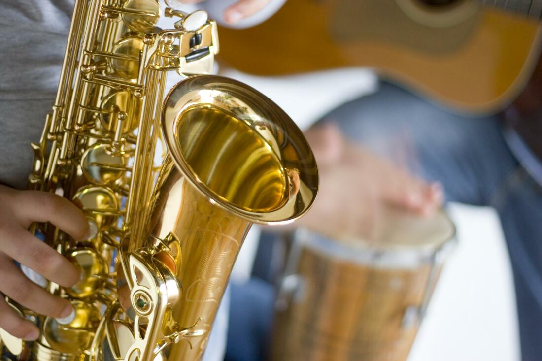 ​Elevate Your Event: The Benefits of Hiring a Saxophonist