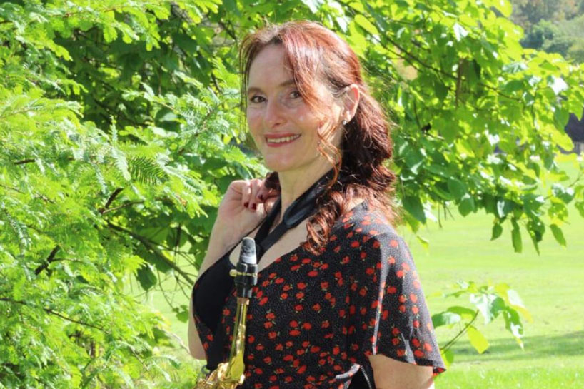 Niki-The-Saxophonist-for-hire-in-Essex
