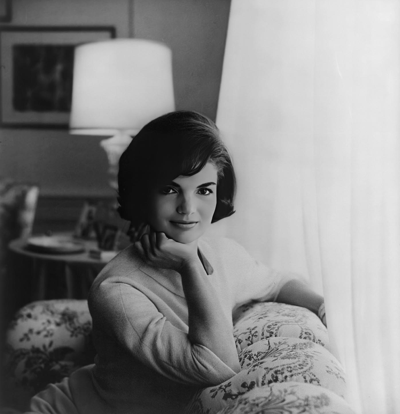 Jaqueline "Jackie" Bouvier Kennedy 
(John F. Kennedy)