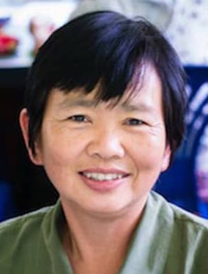 Ms. Kingkeaw  Ratchakawee
(Kru-Noi)
