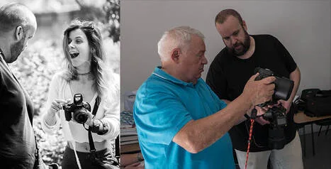 Un photographe formateur explique le fonctionnement d'un appareil photo reflex lors d'un cours particulier en Moselle
