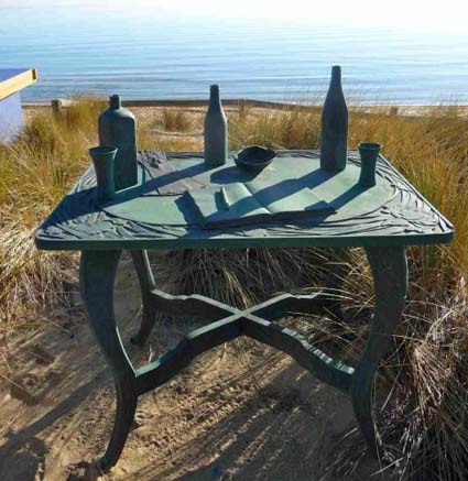 Coronet Bay tales cast in bronze