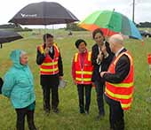 Minister shows the way