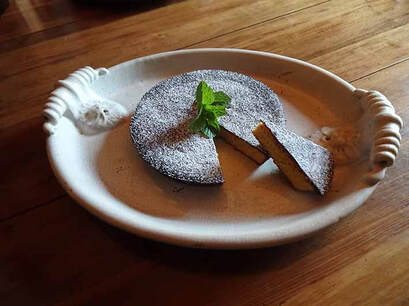 ​Orange and almond cake