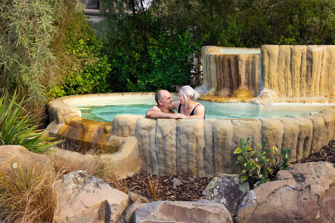 Hanmer couples pools