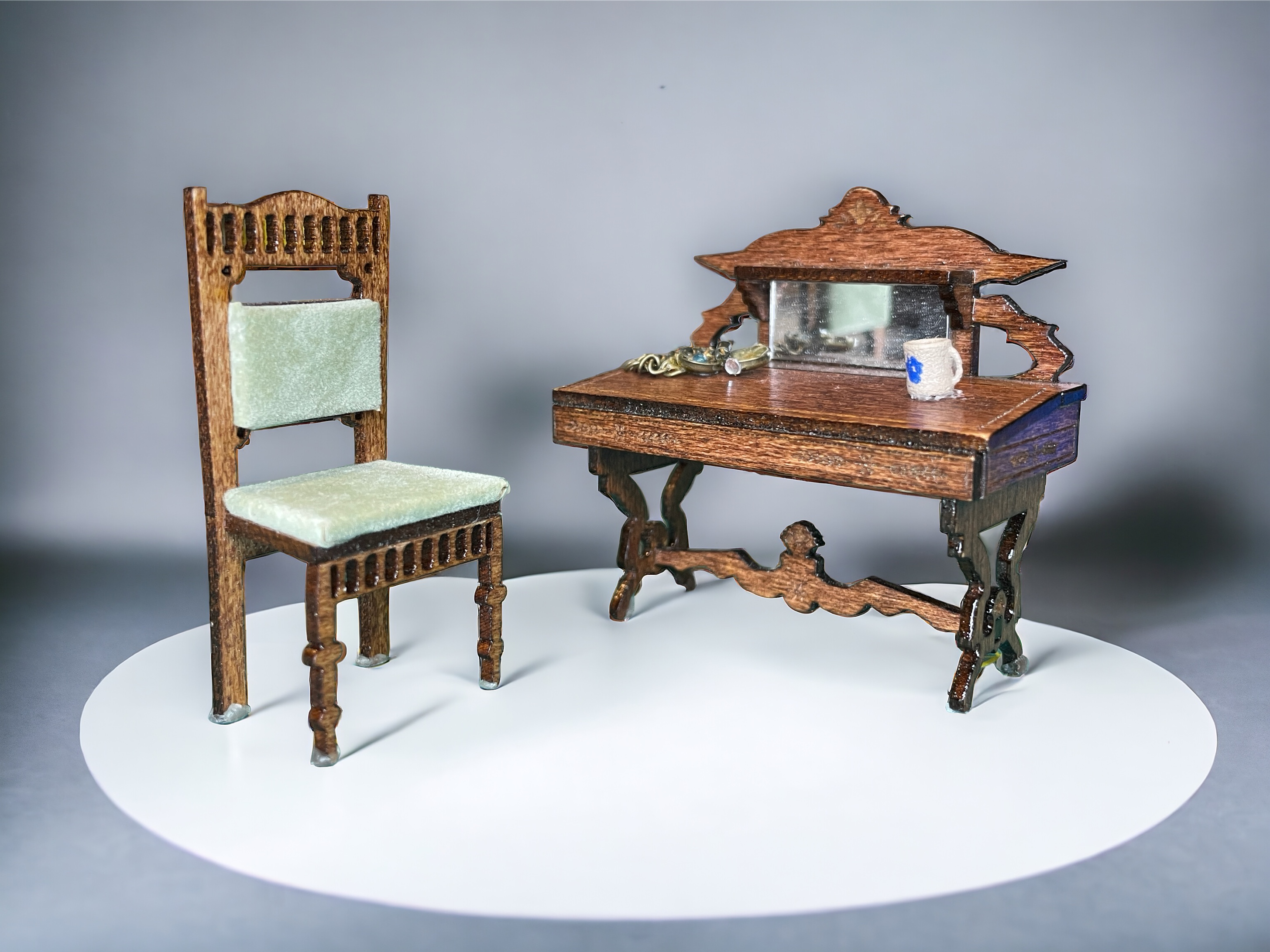1:24 Victorian Eastlake