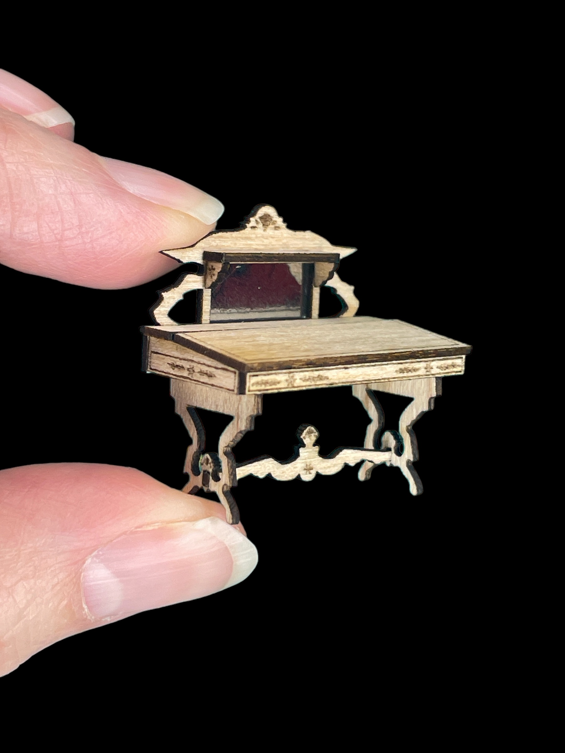 1:48 Victorian Eastlake