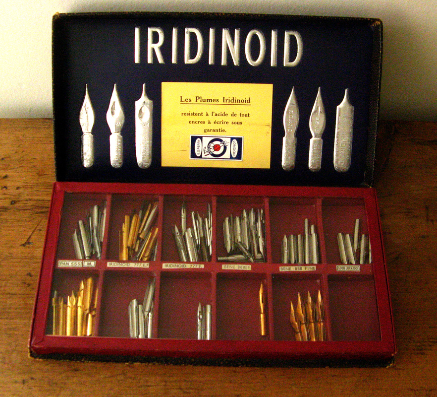 VINTAGE PENNENDOOS