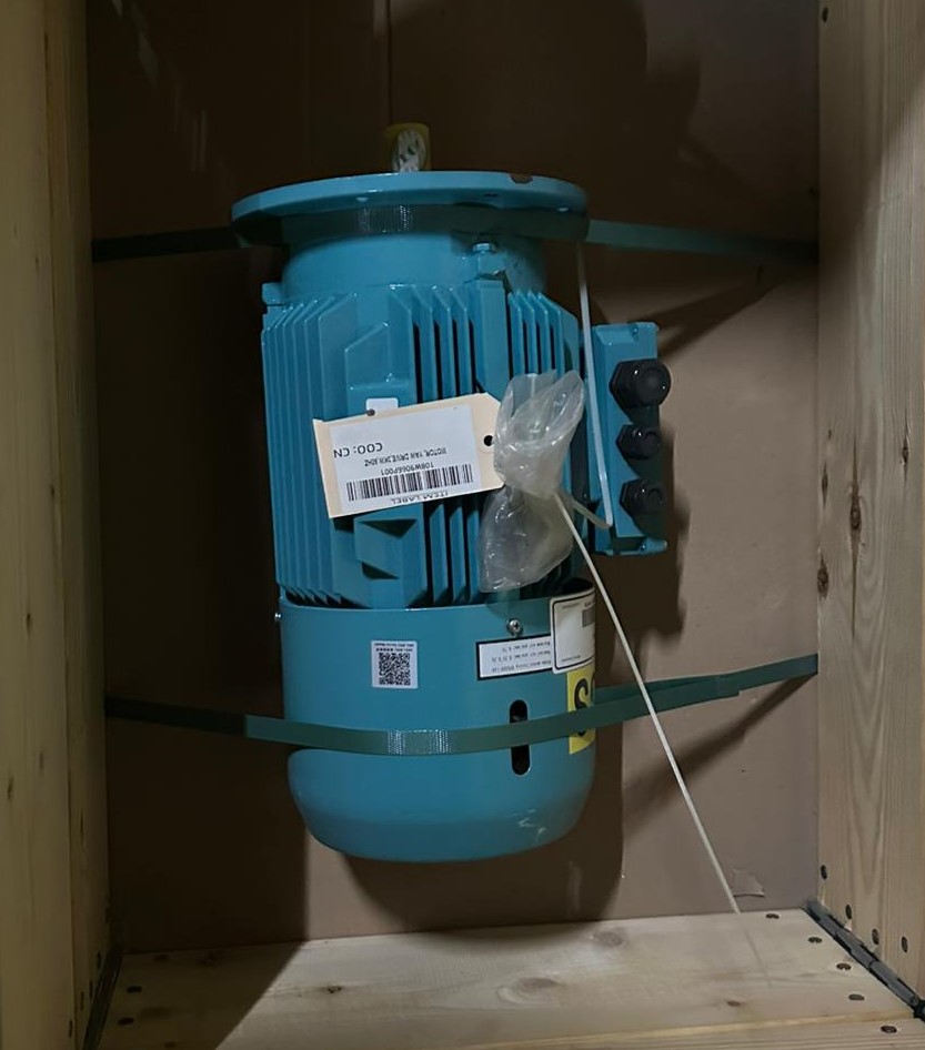 GE 108W9066P001 3kW 50Hz wind turbine yaw drive motor