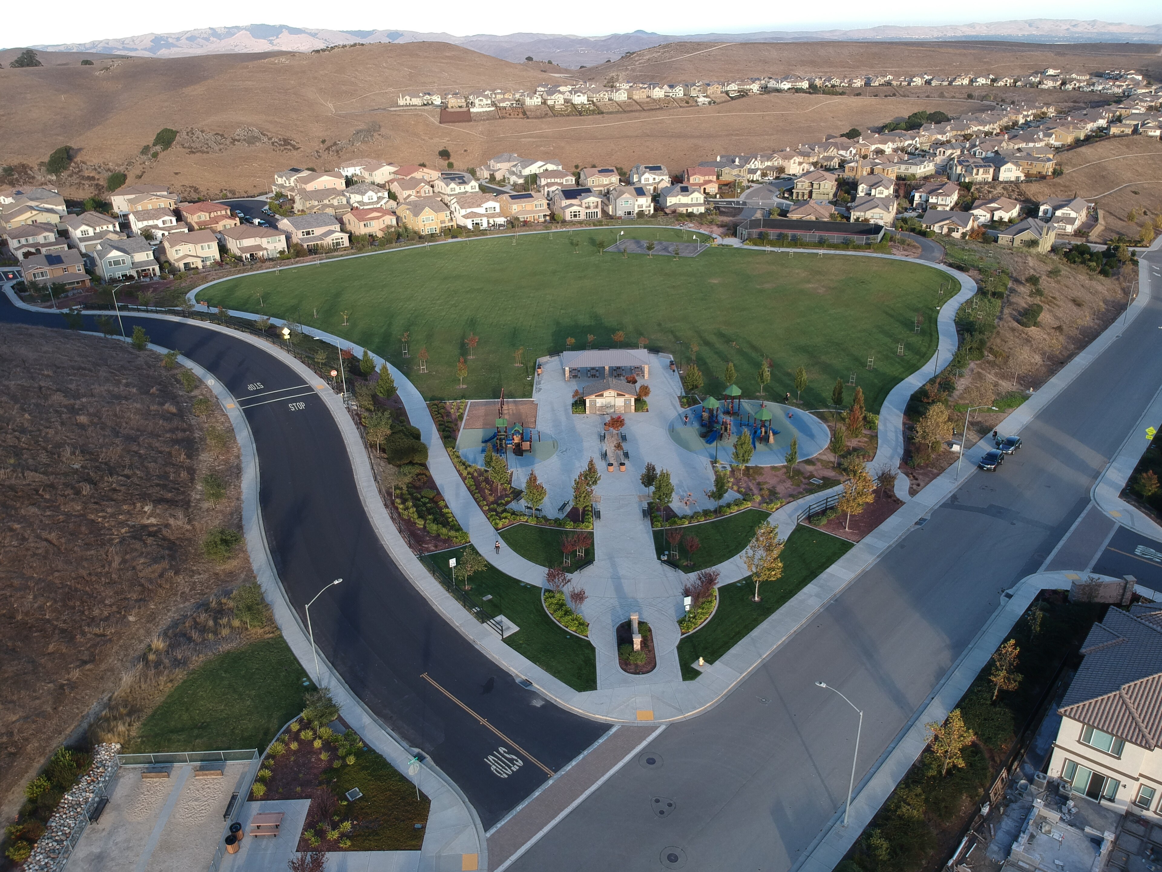 Schaefer Ranch Park photo: Lottaresearch / Wikimedia Commons / CC BY-SA 4.0. Cropped.