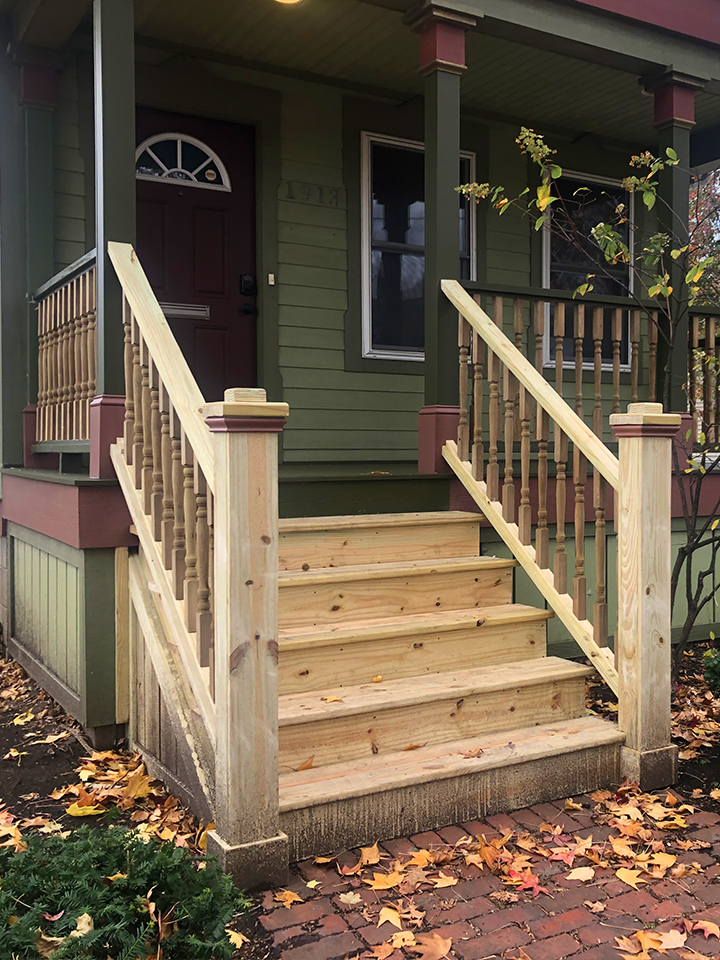 Decorative Stairs
Porch Stairs
Handicap Ramps
Stair Railings