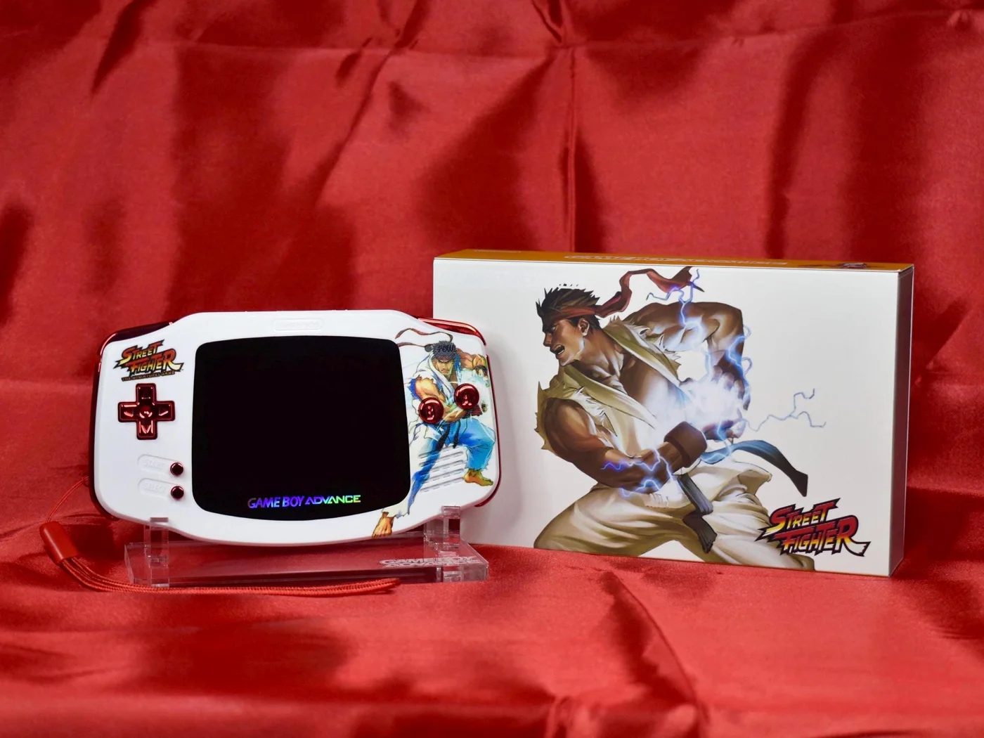 Custom Street Fighter Gameboy Advance: IPS Screen, Metallic Buttons, Themed Box