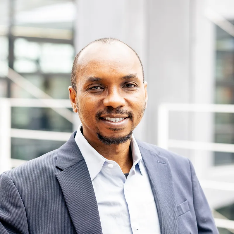 Karim Bah, founder of the JendaGbeni Centre for Social Change Communications, is based between Accra and Munich. He has over 25 years’ experience in strategic communications, movement strategy and civil society capacity building.