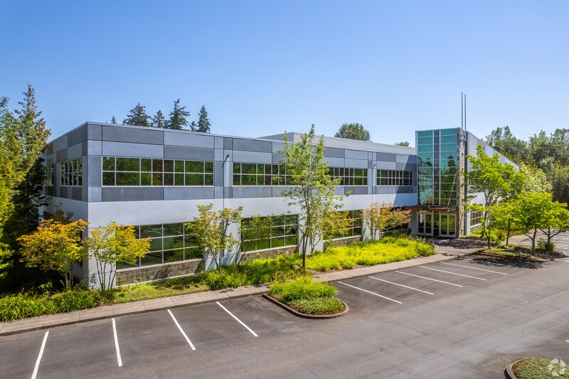 SOLD - $8,000,000 - 51,140 SF - Flex Office