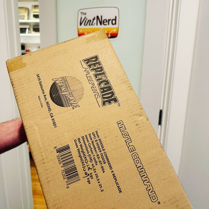 UPS Just dropped Missle Command off! □ Time to head to the studio and do some recording. □

#MissleCommand #Atari #Arcade #NewWaveToys #Replicade #RetroComputers #RetroGaming #TheVintNerd