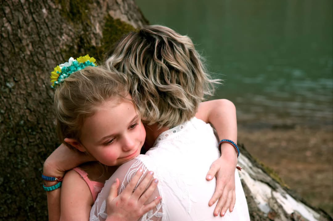 Mother and daughter 