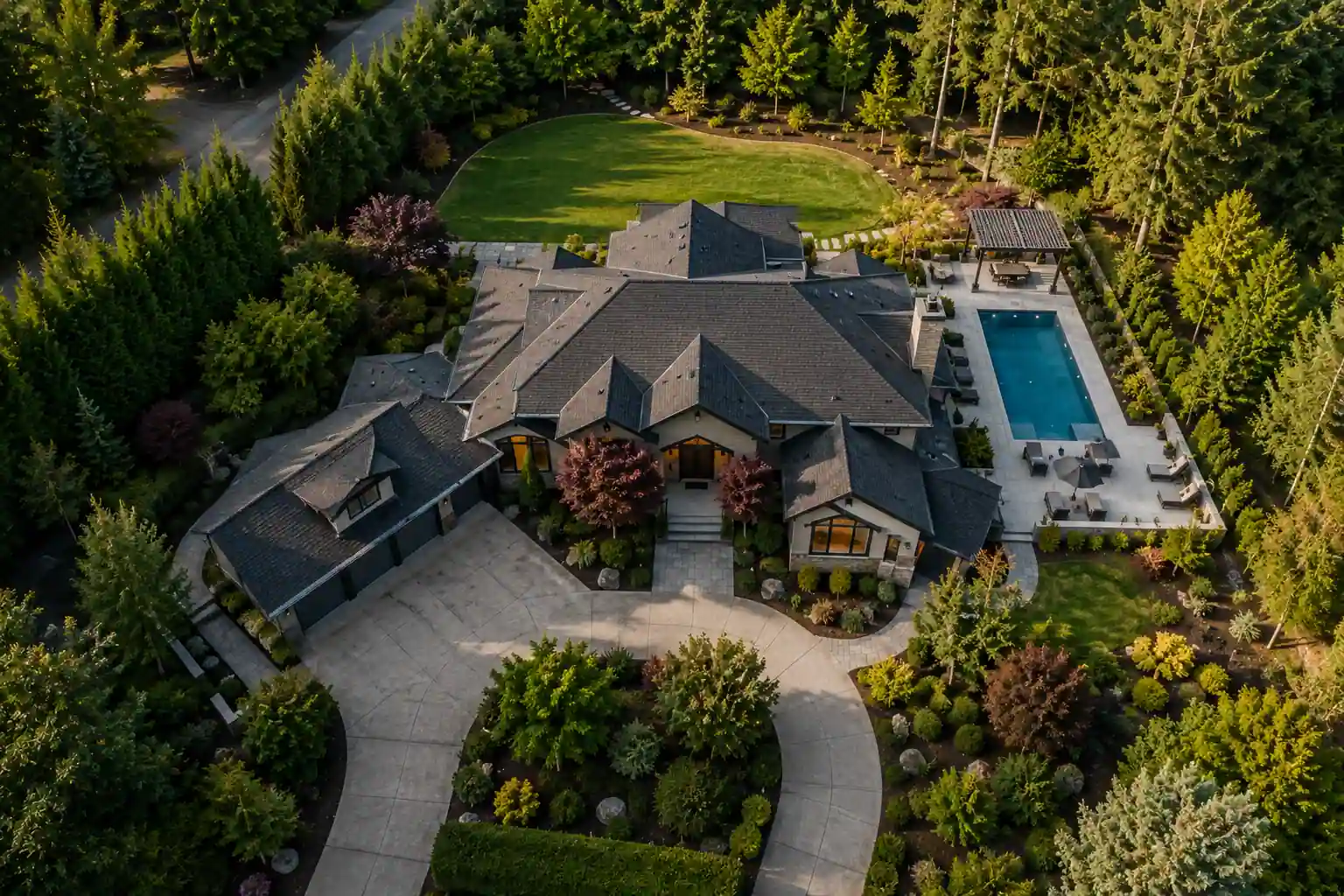 The Real Estate Agent's Guide to Drone Video for Luxury and Acreage Listings
