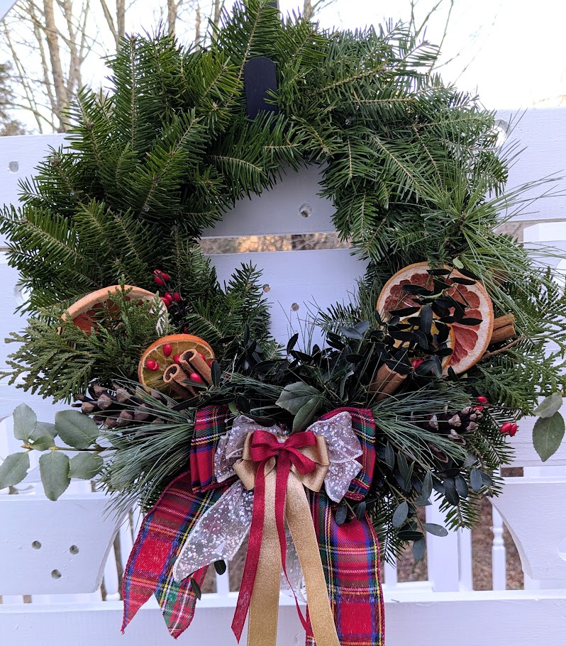 Deluxe Wreath 20"