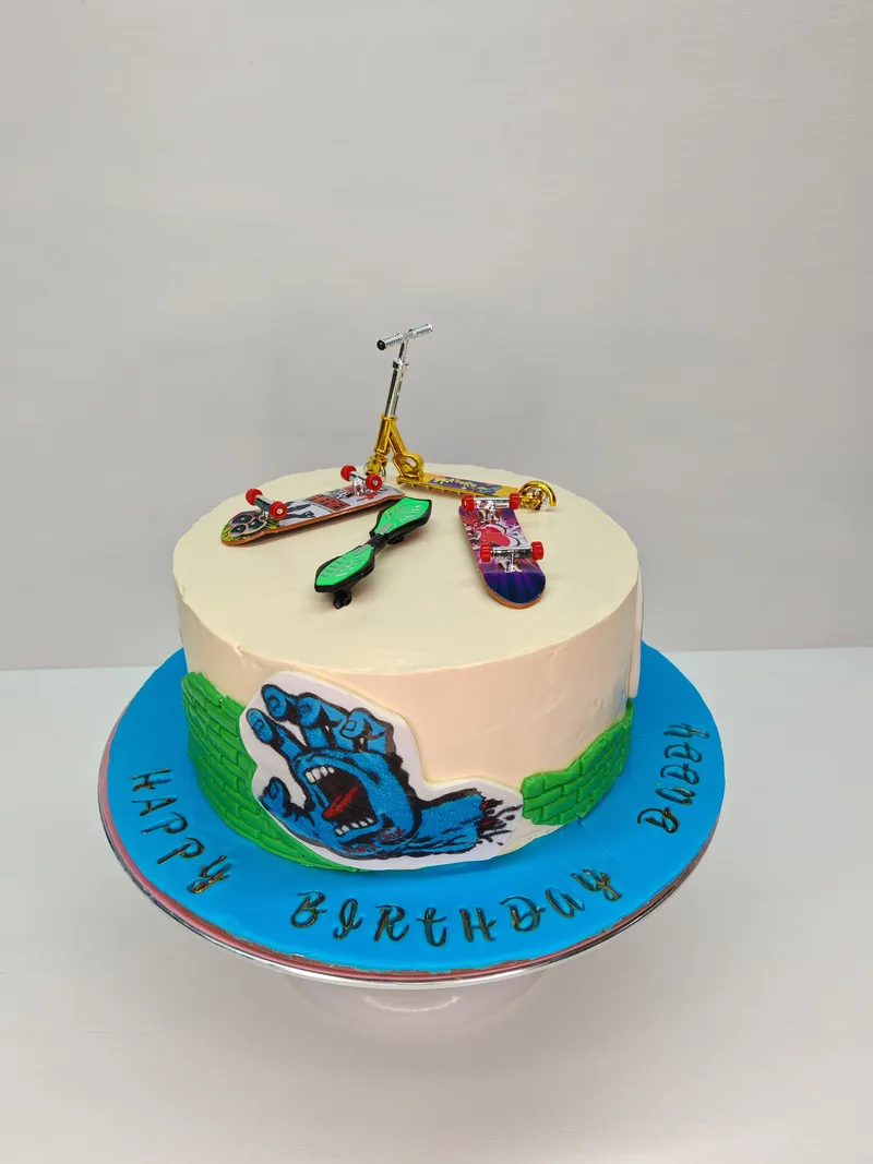 Skateboard Cake 