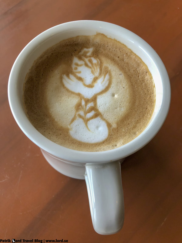 Bo's Coffee, Caffe Latte, Dumaguete, Philippines © Patrik Lord Travel Blog