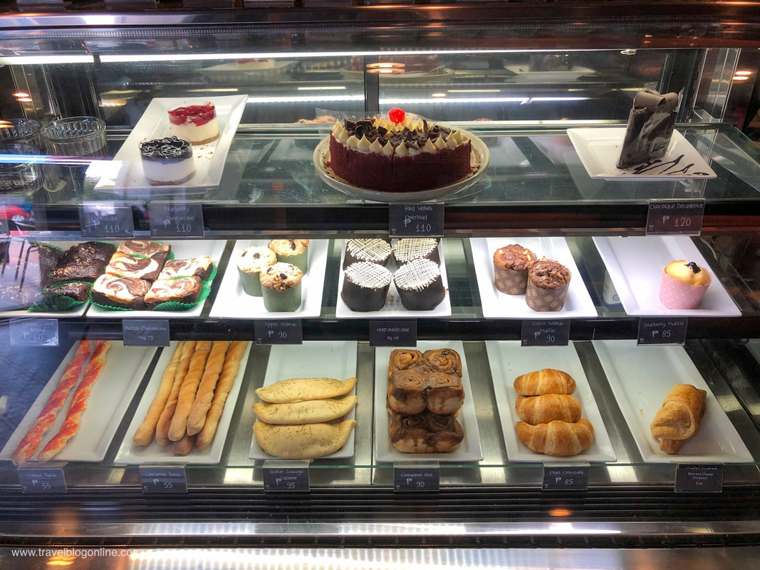 Bo’s Coffee Tagbilaran, Bohol, Philippines, pastries © www.travelblogonline.com