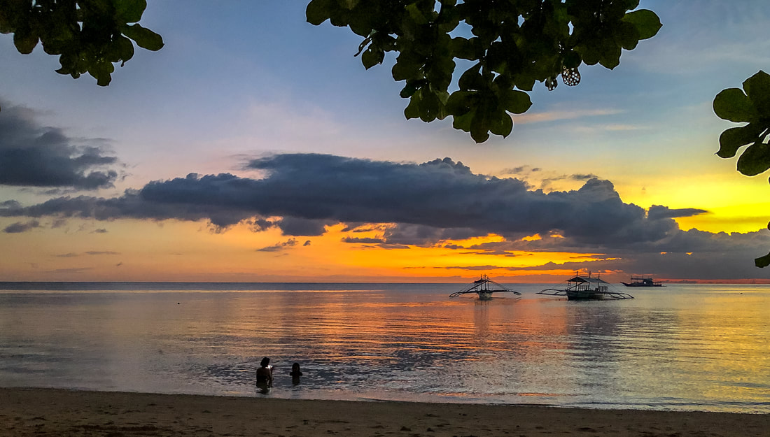 Easy Diving and Beach Resort, Sipalay, Sunset, Philippines © travelblogonline.com