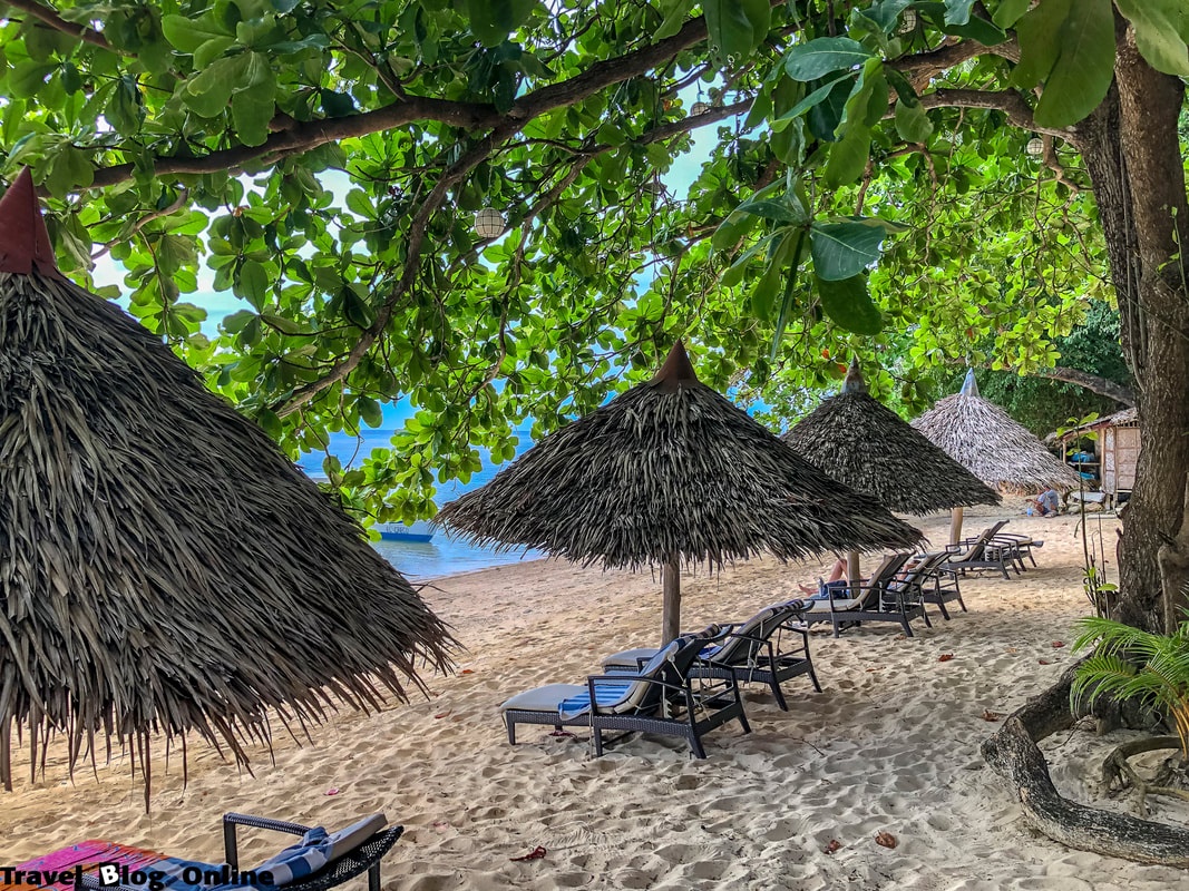 Easy Diving and Beach Resort, Sipalay, Beachfront, Philippines © travelblogonline.com