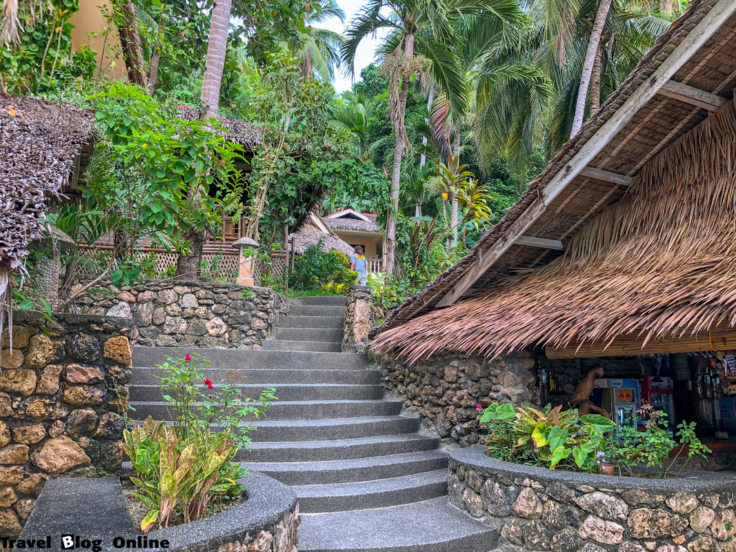 Easy Diving and Beach Resort, Sipalay, Stairs, Philippines © travelblogonline.com