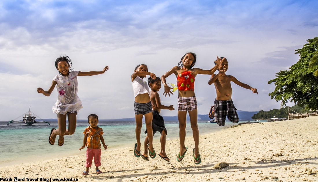 Kids of Philippines, jumping kids, Talikud Island, Mindanao Philippines © Patrik Lord Travel Blog