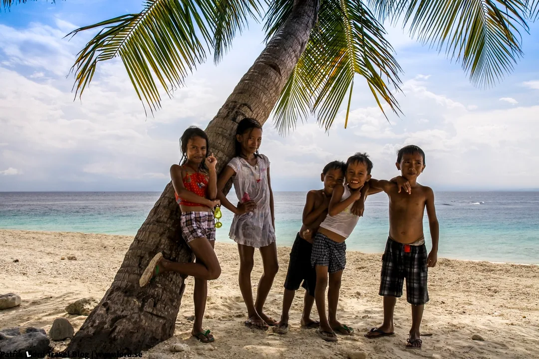 Kids of Philippines, Talikud Island, Mindanao Philippines © Patrik Lord Travel Blog