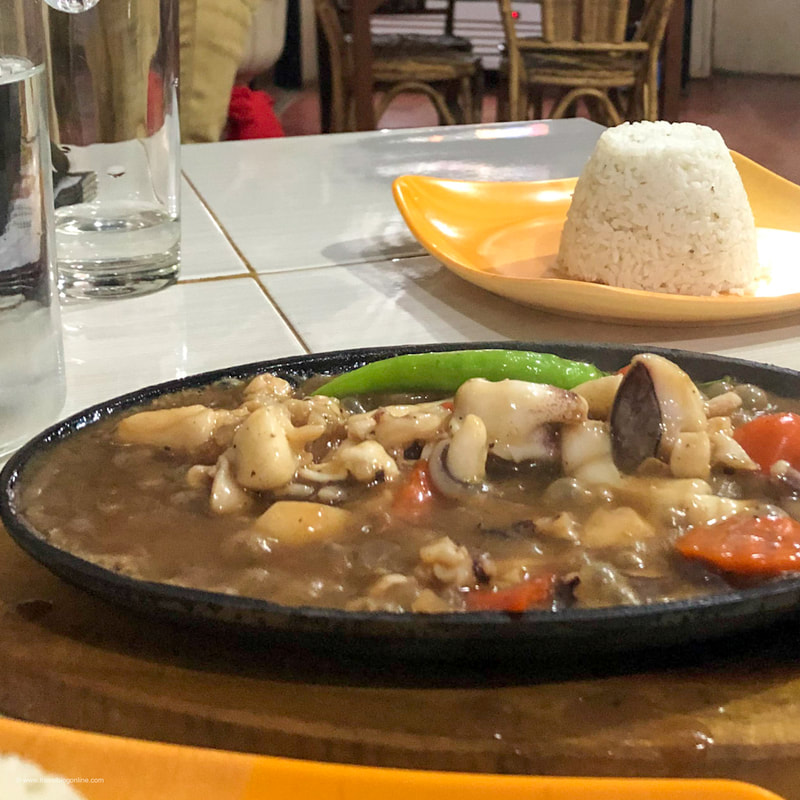 Sizzling Republic Restaurant, Rio Tuba, Palawan, Philippines © www.travelblogonline.com, sizzling squid