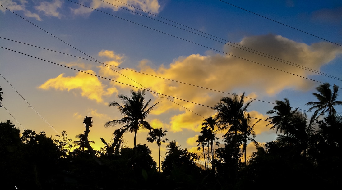 Sunset in the paradise Philippines © Patrik Lord Travel Blog
