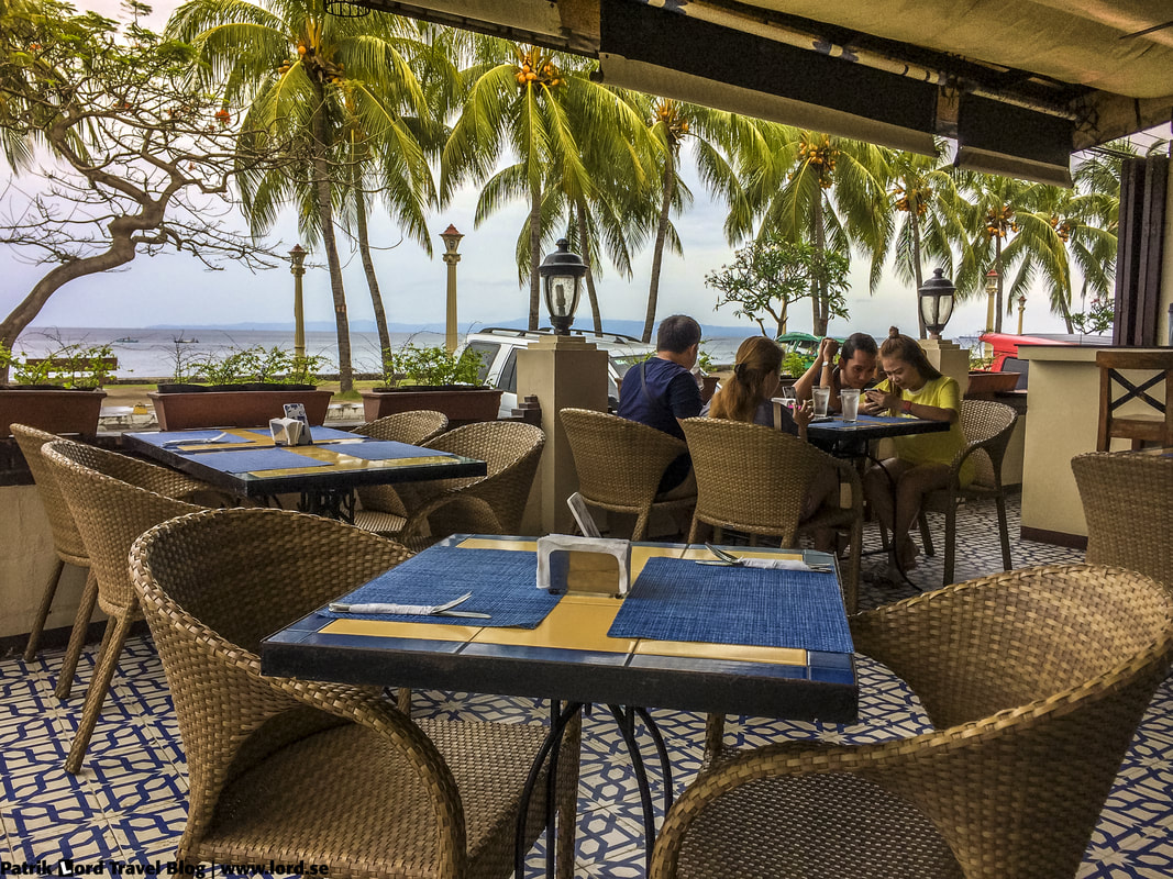 The boulevard, View from Sans Rival, Dumaguete, Philippines © Patrik Lord Travel Blog